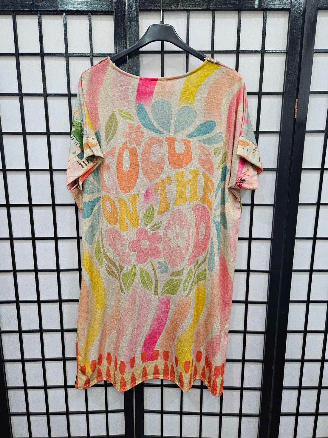 Italian Short Sleeve Sequin V Neck Printed Knitted Tunic - 5215